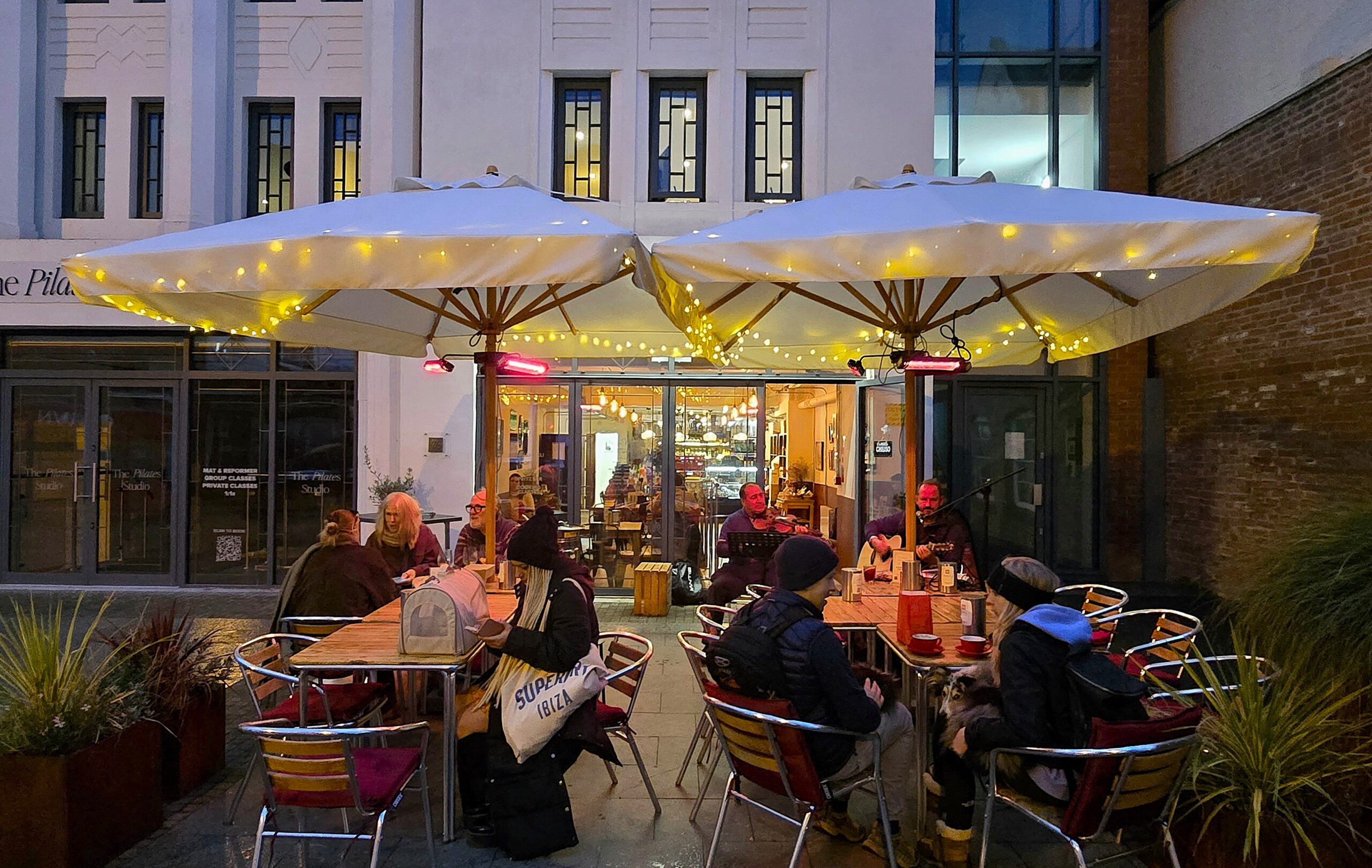 Celebrate the Season the Italian Way with Mangia Mangia